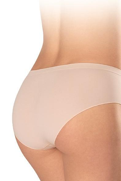 Majtki Bikini Classic Sensual Skin wykonane w technologii bezszwowej, bielizna niczym druga skóra idealnie dopasowuje się do ciała. Subtelnie delikatna dzianina na bazie mikrowłókien pobudza zmysły, niewidoczna pod garderobą, oddycha razem z Tobą zapewniając bardzo duzy komfort.