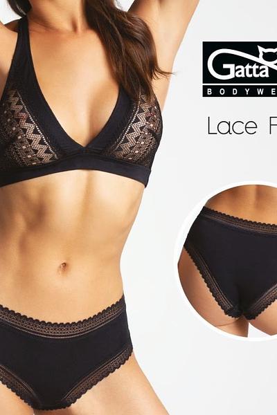 Majtki damskie o klasycznym kroju typu panty wykonane z miękkiej, komfortowej dzianiny z mikrofibry, wykończone delikatną elastyczną , ozdobna koronką. Dla większego komfortu posiadają klin bawełniany.