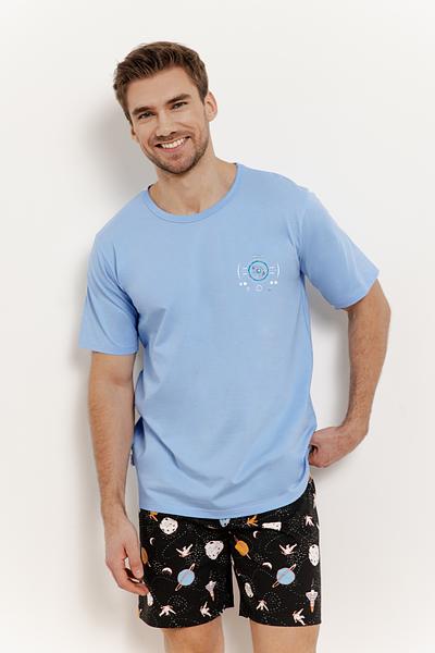 ✔ Marka: Taro
✔ Model: Spencer 3393
✔ Rozmiary: S-2XL
✔ Materiał: 100% bawełna
✔ Koszulka: Krótki rękaw, nowoczesny nadruk na przodzie
✔ Spodenki: Wzorzysty design, elastyczna gumka w pasie dla wygody
✔ Idealna na: ciepłe noce, codzienny relaks, sen w komfortowych warunkach