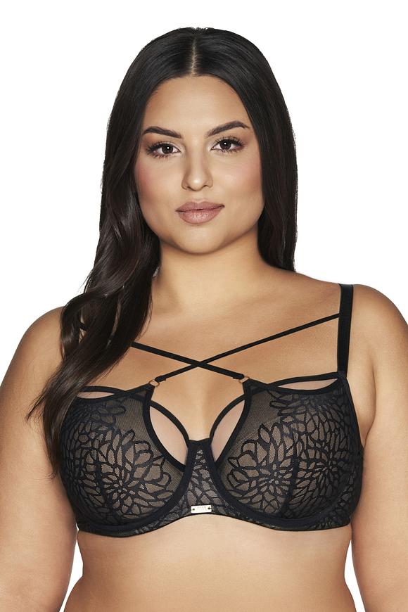 Biustonosz półusztywniany, który łączy funkcjonalność z uwodzicielskim designem. Wykonany z delikatnej koronki o kwiatowym wzorze, który zmysłowo otula piersi, zapewniając komfort i wsparcie na co dzień. Stylowe paseczki dodają całości subtelnej drapieżności, tworząc wyjątkowy efekt wizualny. Regulowane ramiączka oraz klasyczne zapięcie na haftki umożliwiają idealne dopasowanie do Twojej sylwetki.  Idealny wybór na każdą okazję, podkreślający piękno i pewność siebie.
Skład: 88% Poliamid, 8% Poliester, 4% Bawełna
